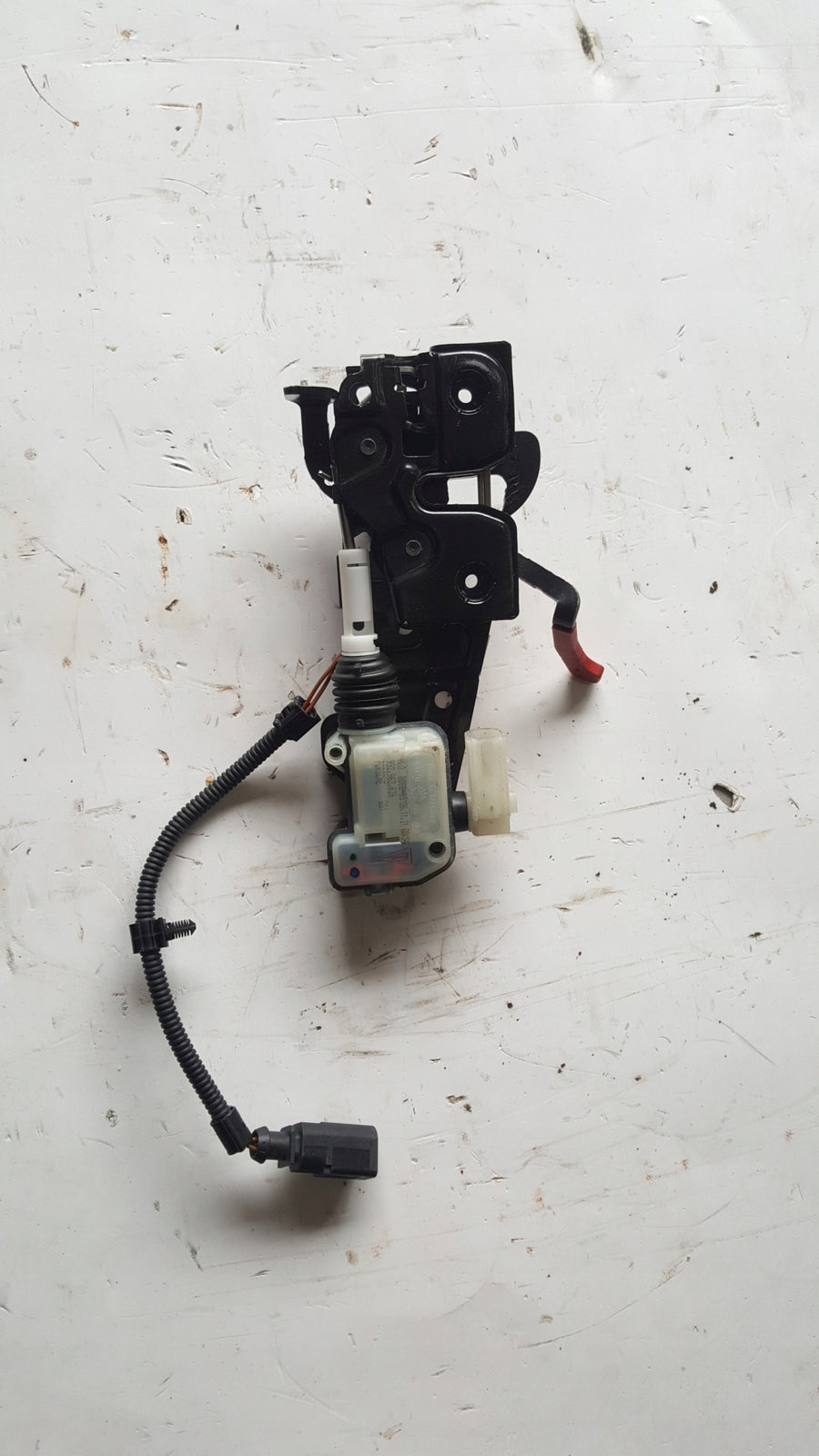 PORSCHE 911 991LIFT 99162411803 zamek maski 9P1823501