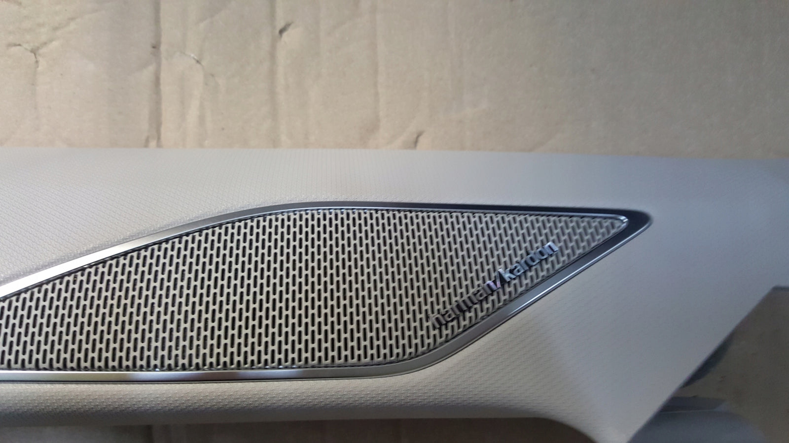 Vw Golf 8 VIII lewa osłona zaslepka slupka A 5H0867233Q + glosnik