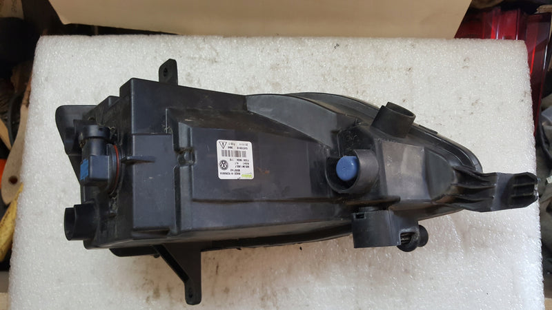 Prawy halogen VW GOLF VII 5G0941662F demontaż