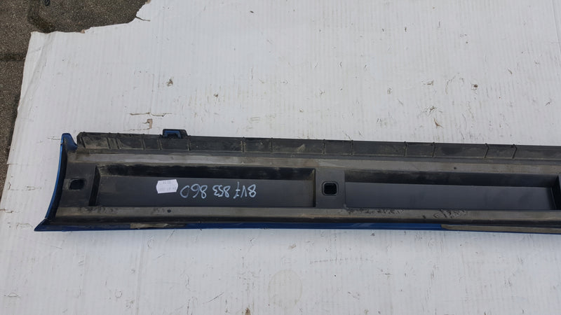 Listwa progowa prawa strona AUDI A3 cabrio 8V7853860