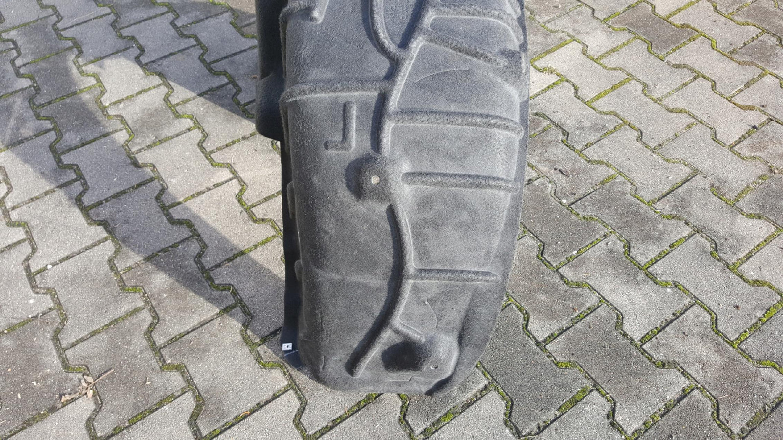 OE AUDI 8W0810171F NADKOLE TYŁ LEWE AUDI A4/S4 8W