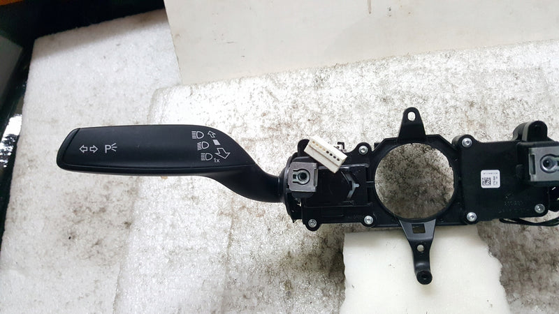 Przełączniki pod kierownicę AUDI A1 8X 8X0953521AE