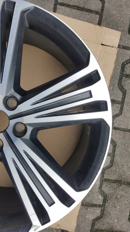 FELGA SEAT TARRACO 5FJ 20 CALI 8J ET41 5FJ601025B