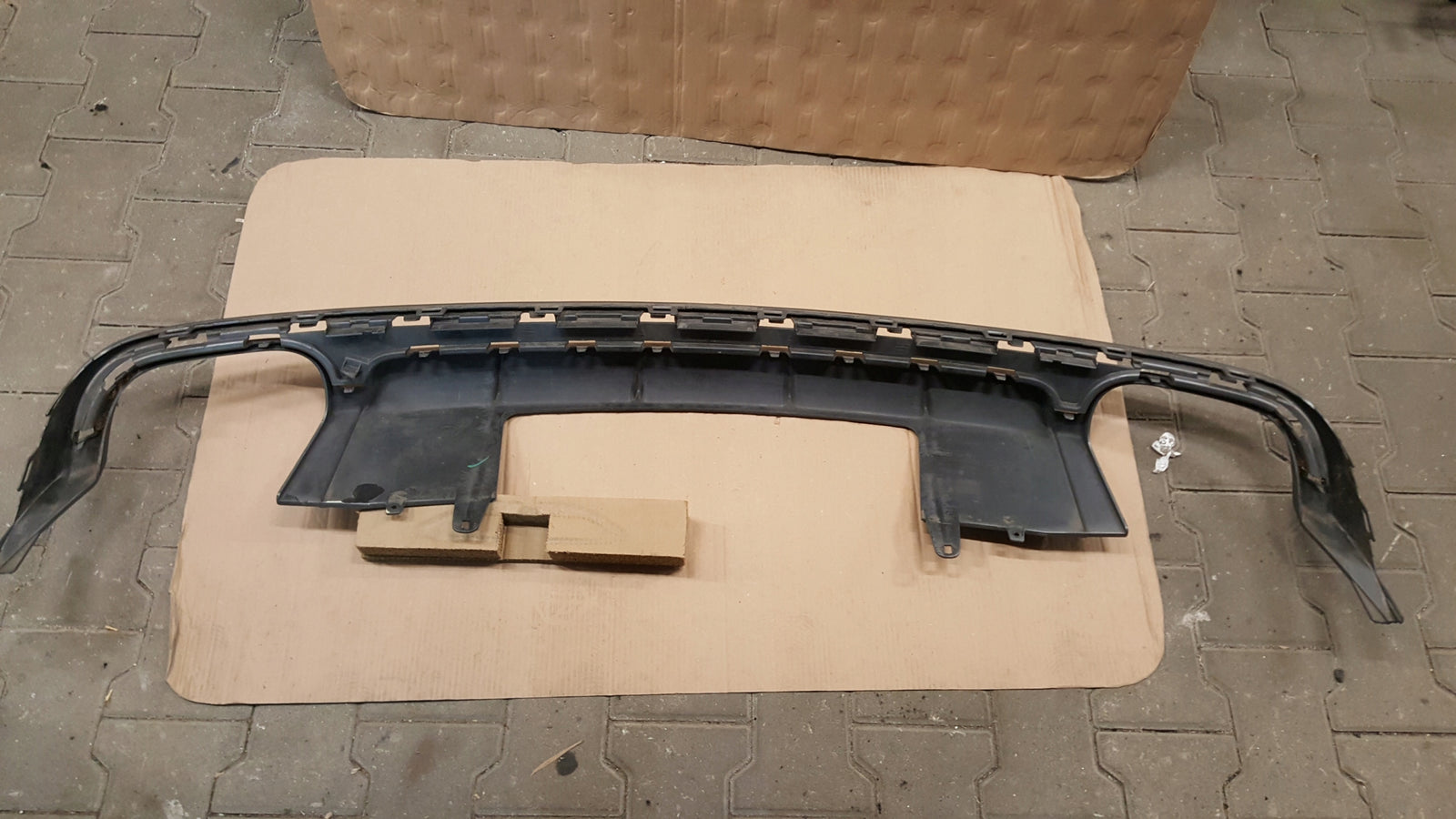 SPOILER DOKŁADKA ZDERZAKA TYŁ AUDI S6 A6 C7 4G LIFT 2014- 4G0807521M