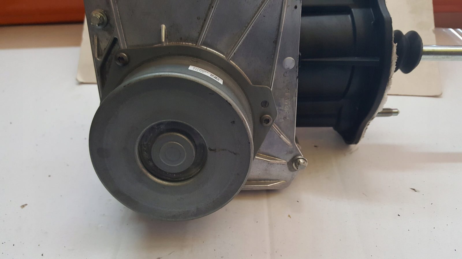 Pompa hamulcowa serwo VW SKODA SEAT AUDI 1EB614105CG demontaż