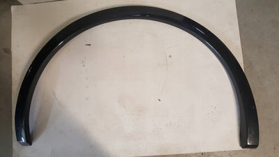 Listwa błotnika prawy tył AUDI Q5 80A853818A demontaż