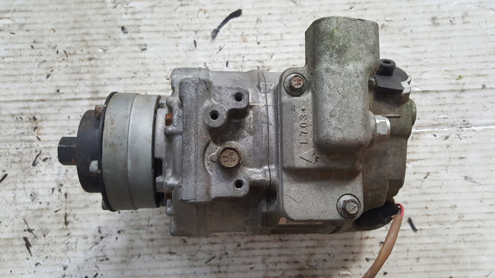 Kompresor klimatyzacji AUDI A8 4E0260805AS