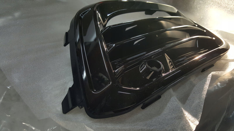 NOWA ORYGINALNA kratka zderzaka prawy przód SEAT CUPRA ATECA 575853666T