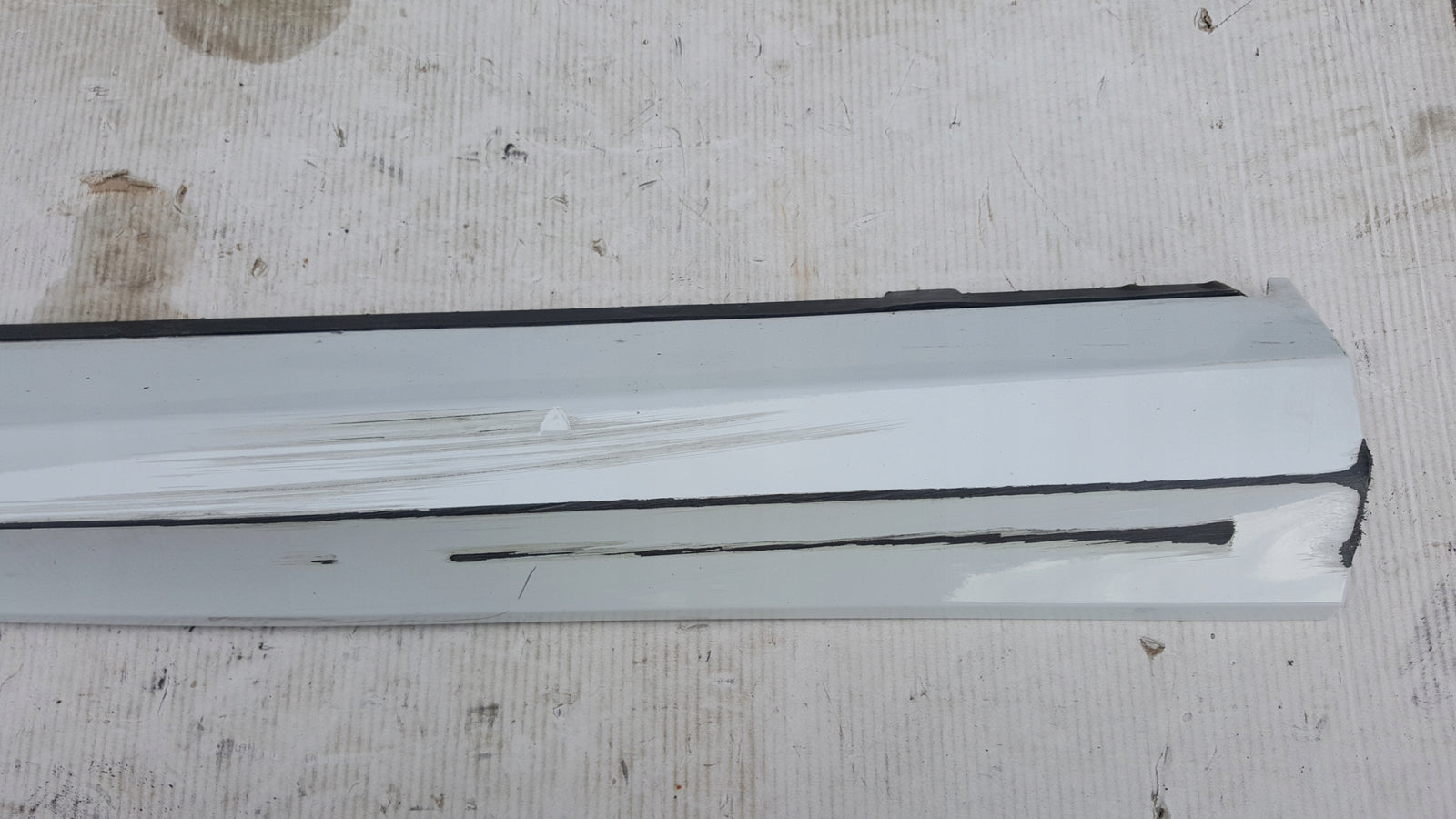 Listwa progowa prawa strona AUDI A3 cabrio 8V7853860