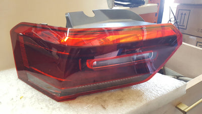 Lampa LED lewy tył VW ID.3 10A945207D demontaż