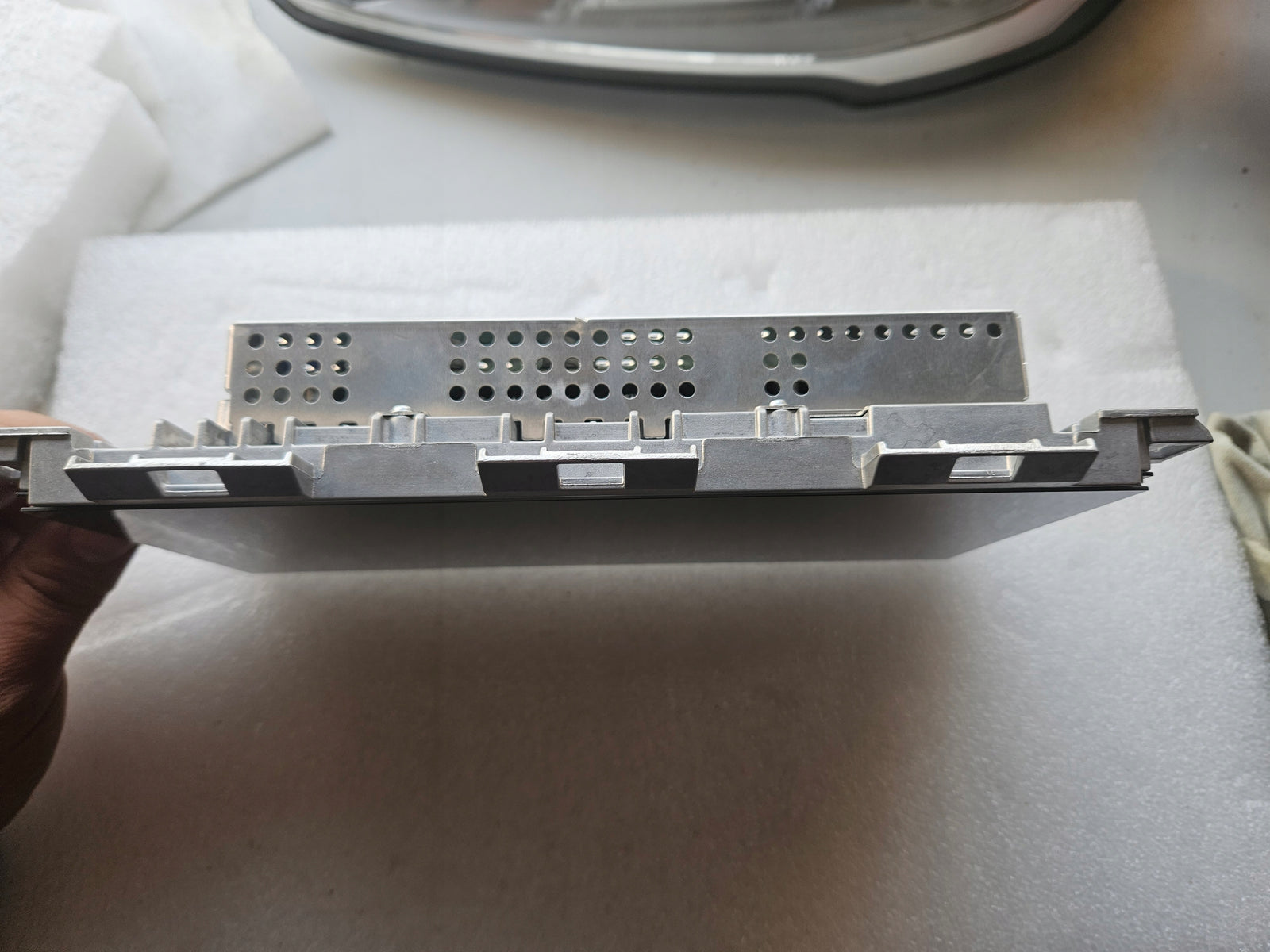 Ekran dotykowy Audi Q2 82A919604B IDEAŁ