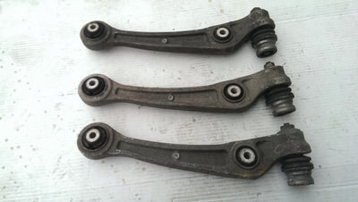 Wahacz dolny LE AUDI A4 B8 A5 8K0407155B demontaż