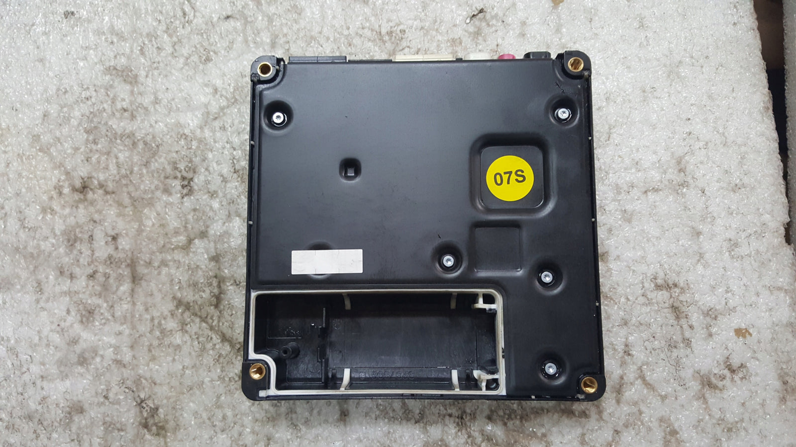Sterownik moduł SOS-- AUDI A4 (B9) A5 RS4 RS5 4KE035282C demontaż