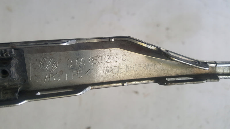 VW PASSAT B8 CHROM ZDERZAKA LEWY PRZÓD 3G0853253C