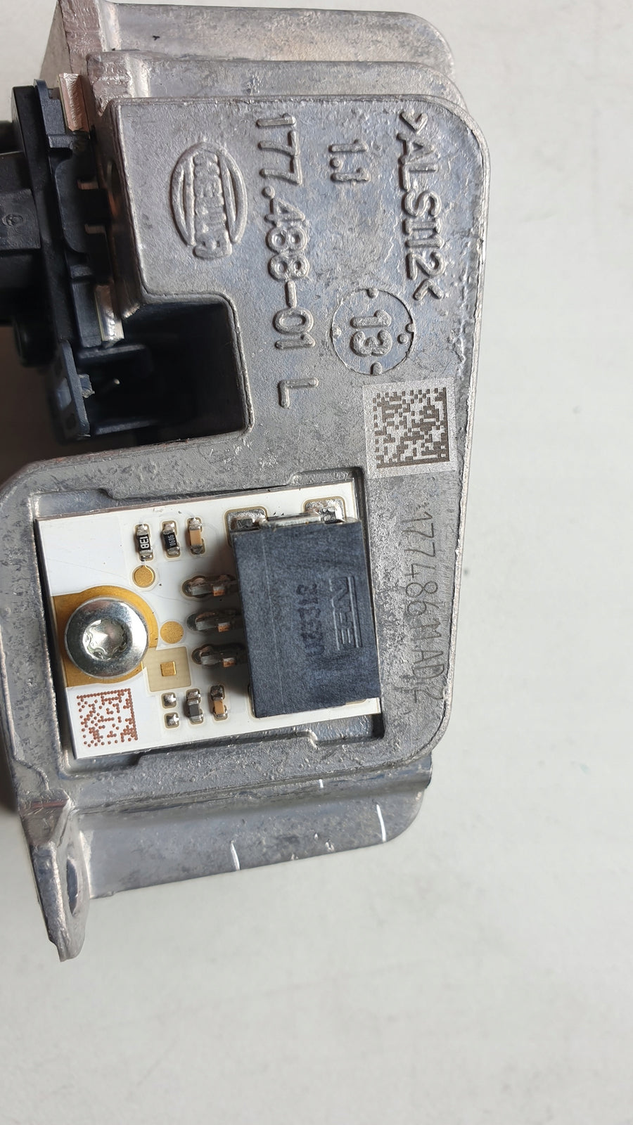 MODUŁ LED DRL AUDI A6 4G0 17748611AD2 2013r