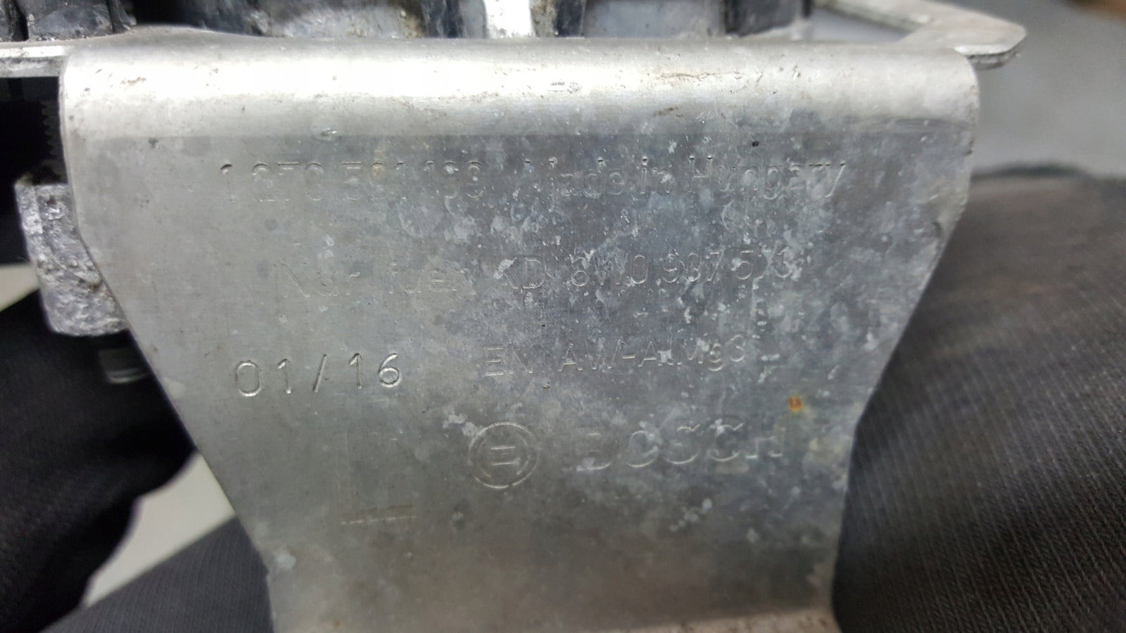 Radar distronic ACC AUDI A4 B9 A5 8W0907541B
