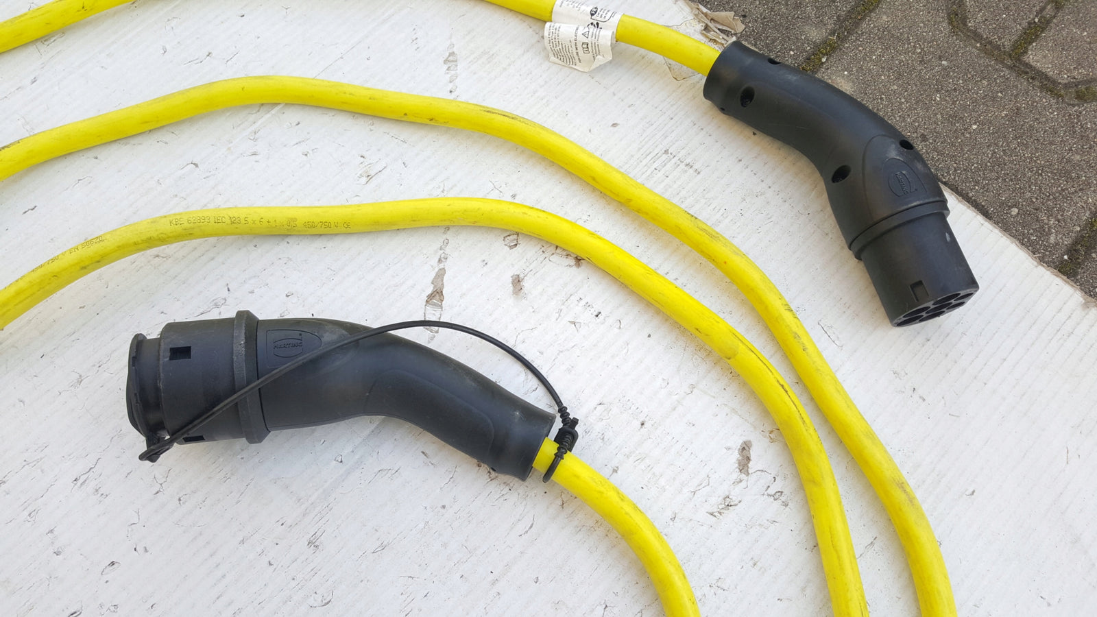 5994f9040388ffdaa93ff5367fe2b464