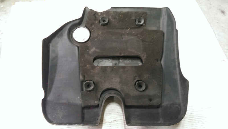 Pokrywa osłona silnika AUDI 06A103925AR demontaż