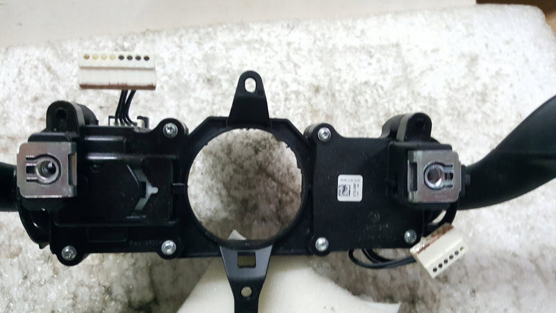 Przełączniki pod kierownicę AUDI A1 8X 8X0953521AE