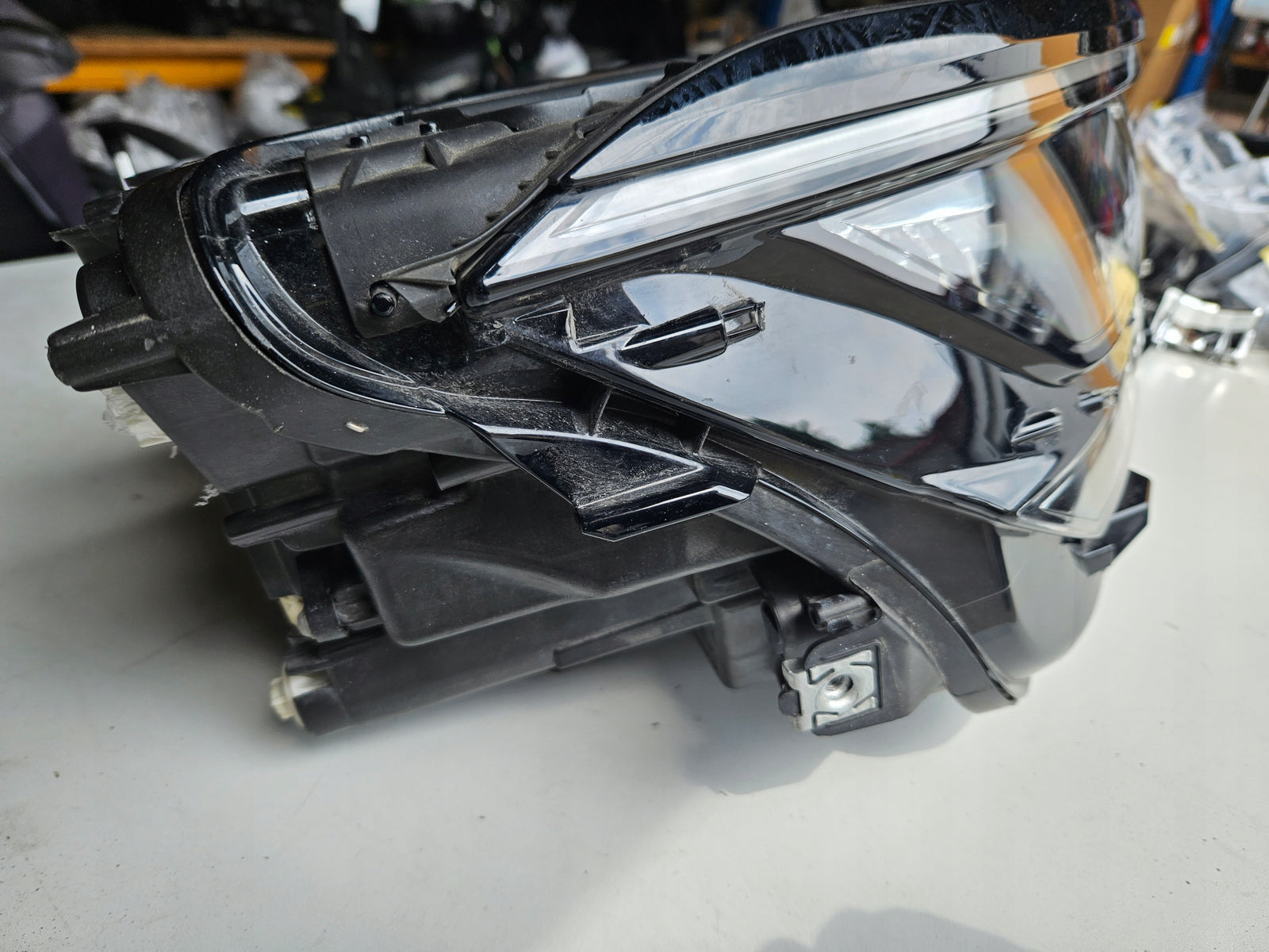 PR FULLED Vw Touareg 761941082A 2020r demontaż