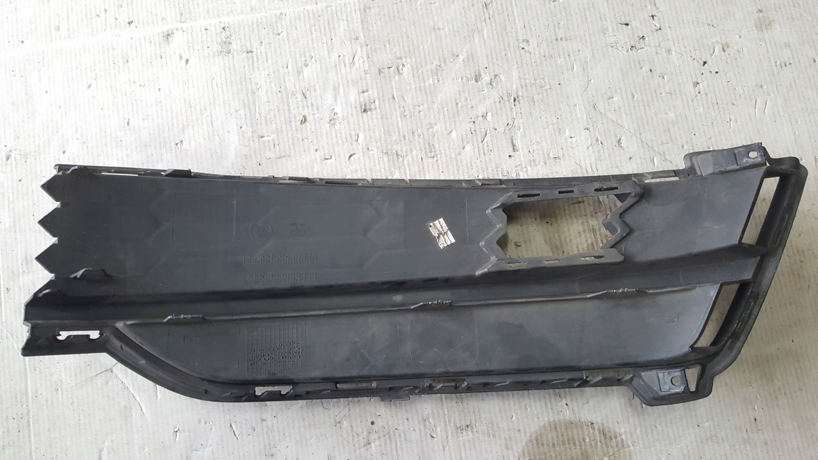 Kratka zderzaka lewy przód SKODA KAROQ 57A807367