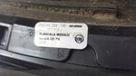 Listwa błotnika przedniego prawa strona AUDI Q5 80A853718F demontaż