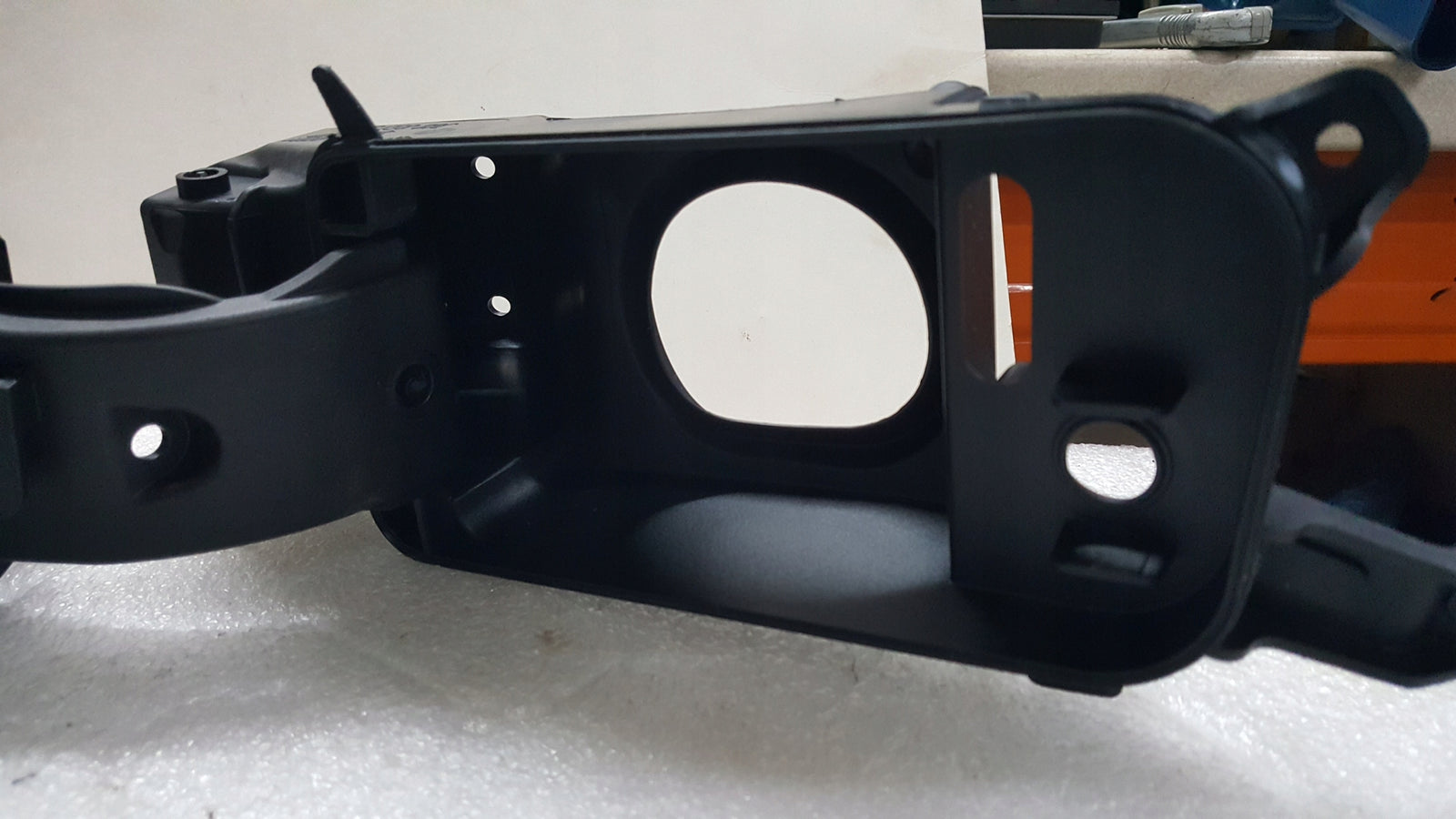 Atrapa zaślepka gniazda ładowania VW ARTEON 3G8853396 NOWA ORYGINAŁ