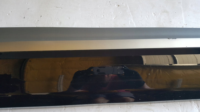 Listwa drzwi prawy przód AUDI Q7 4M0853960B