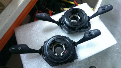 Przełącznik zespolony taśma BMW 9253754 demontaż