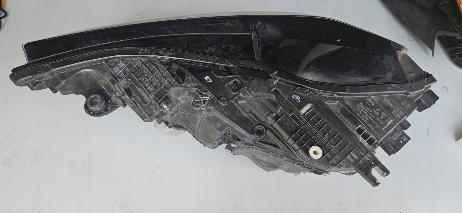 kompletny prawy Matrix AUDI A6 C8 4K0941036 IDEAŁ