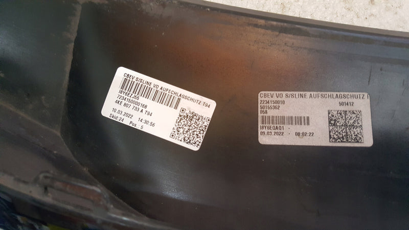 Dokładka spoiler zderzaka przedniego AUDI E-TRON 4KE807733A demontaż