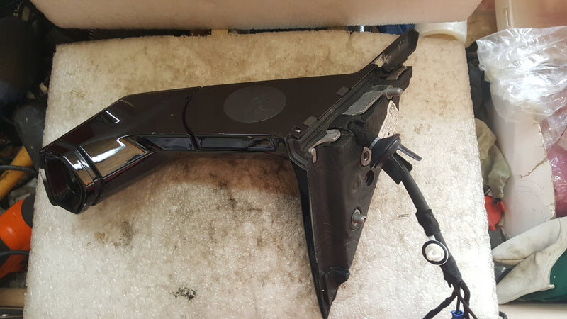 Lusterko prawe kamera AUDI E-TRON 4KE857410C