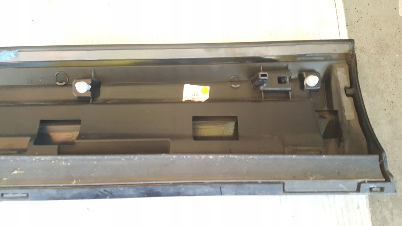 Listwa drzwi prawy przód AUDI Q3 8U0853960D