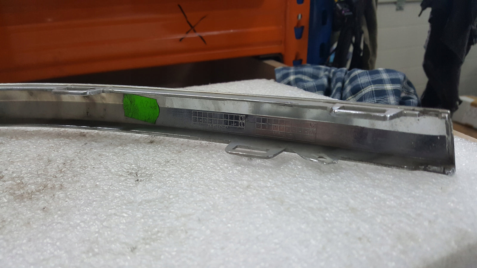 Listwa chrom zderzaka tylnego prawa strona AUDI A8 (D5) 4N0853556