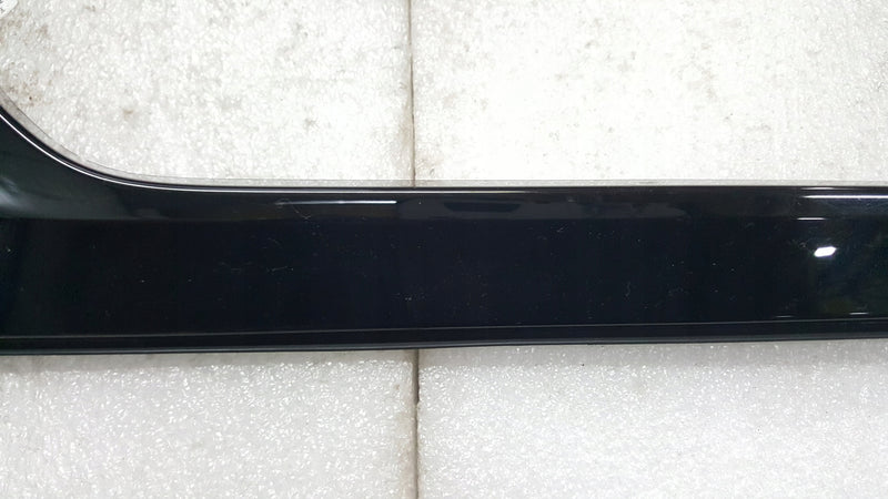 Lewa listwa spoiler klapy bagażnika AUDI A6 (C8) avant 4K9854871 demontaż