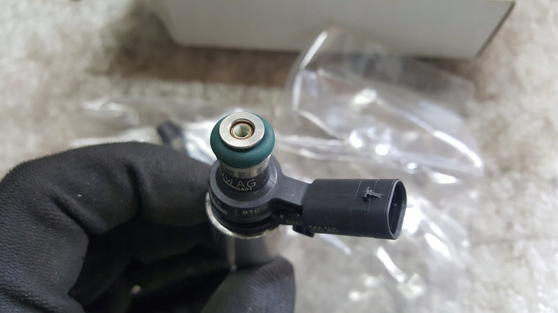 Wtryskiwacz VW AUDI SEAT SKODA 06H906036Q oryginał