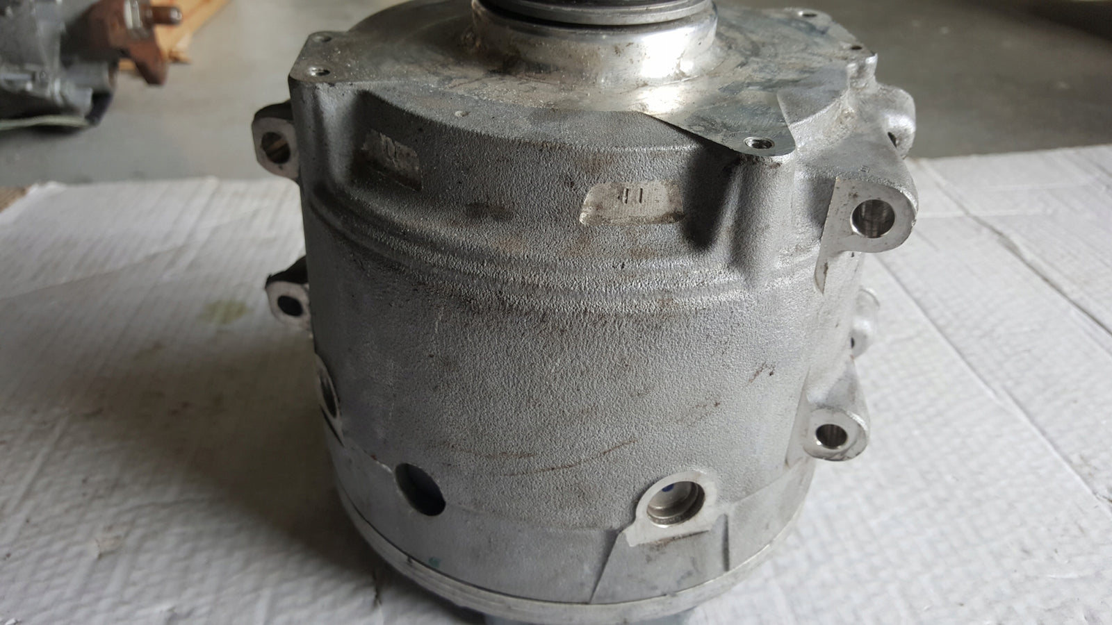 Alternator VW AUDI 4N0903028M demontaż oryginał