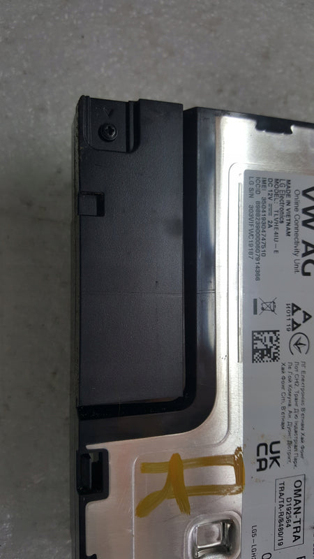 Moduł usług ON LINE VW AUDI SEAT SKODA 10A035284H demontaż