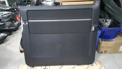 Tapicerka poszycie boczek lewa strona VW T5 T6 7E5867027 demontaż