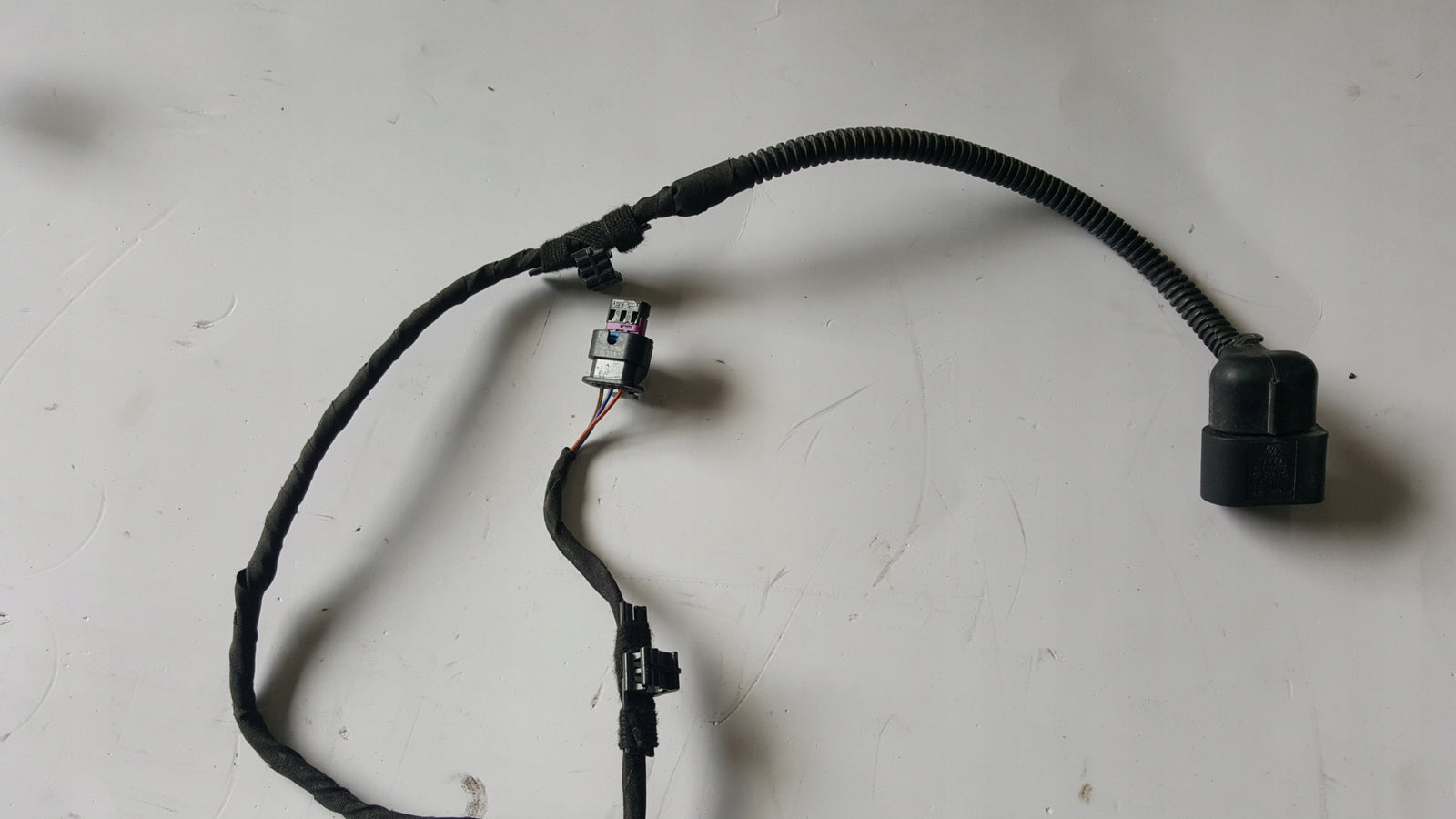 aba5803ff132440f455a0a70dc81a24a