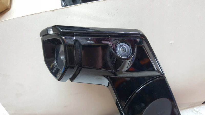 Prawe lusterko kamera AUDI E-TRON 4KE857410G oryginał demontaż