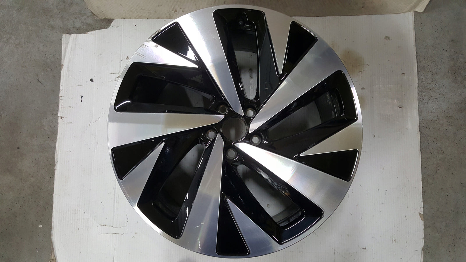 40536377c8d2f5b5e7c9d92ef81f4532