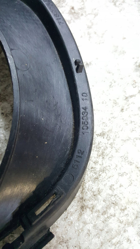 ZAŚLEPKA TYLNEGO ZDERZAKA WYDECHY BMW X5 E70 PRAWA 5112105034/7182252