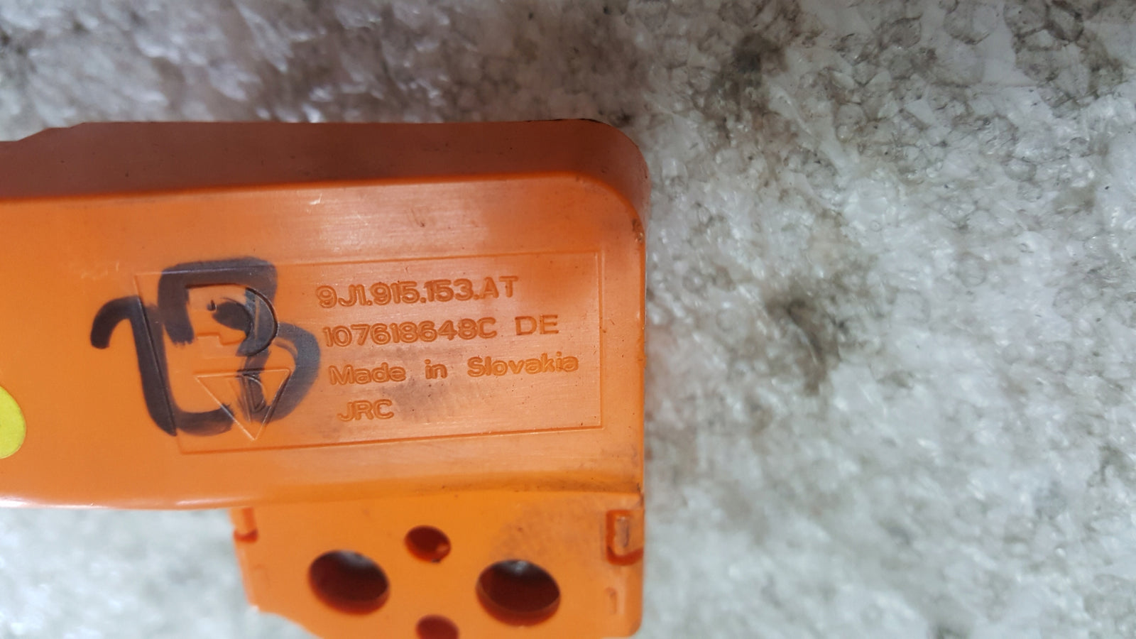 Złącze modułu akumulatora wysokiego napięcia Porsche Audi eTron 9J1915153AT