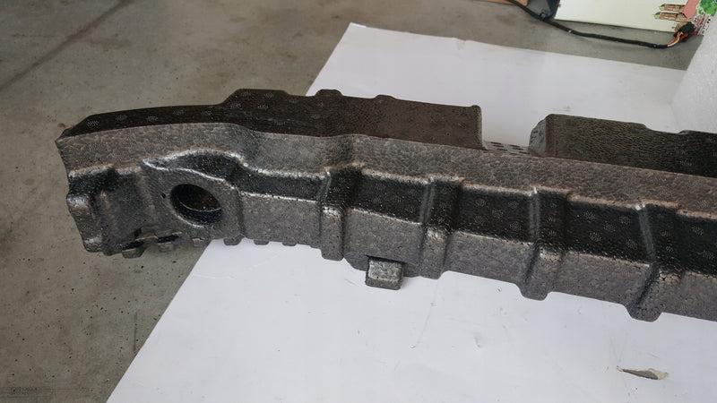 NOWY ORYGINALNY absorber zderzaka przedniego VW GOLF VIII 5H0807248AA
