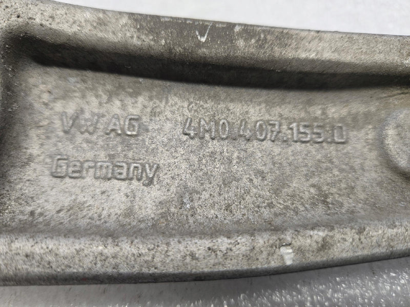 Wahacz lewy AUDI Q7 4M0407155D IDEAŁ oryginał Audi