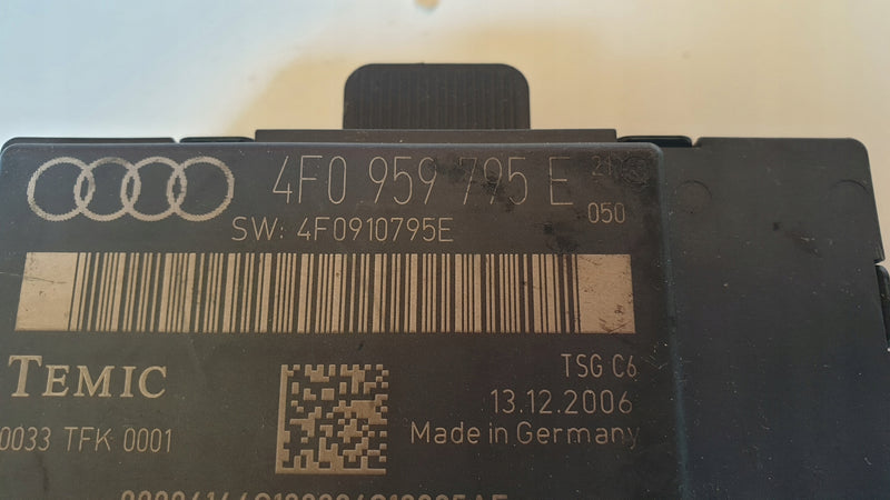 Sterownik drzwi 4F0959795E