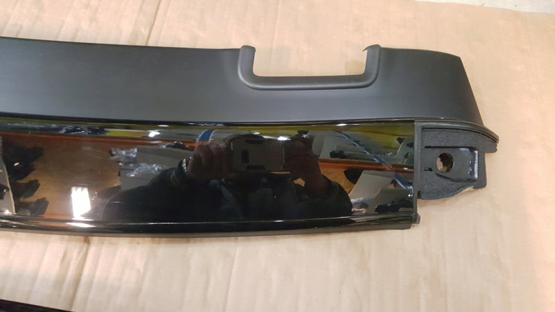 AUDI R8 4S 4S7 LIFT LISTWY SZYBY CZOŁOWEJ PRZEDNIEJ 4S7853829 4S7.853.829