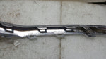 Listwa chrom zderzaka lewy przód VW T-ROC 2GA853711B demontaż