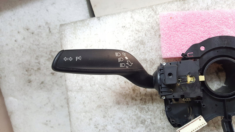 PRZEŁĄCZNIK ZESPOLONY MANETKA AUDI Q5 8R0 2008-2016 4G8953502AC